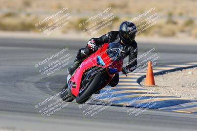 media/Jan-09-2022-SoCal Trackdays (Sun) [[2b1fec8404]]/Turn 11 (935am)/